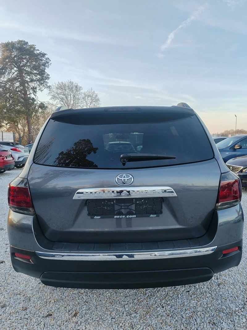 Toyota Highlander 3.5, V6, 273к.с. ТОП , снимка 6 - Автомобили и джипове - 52711831