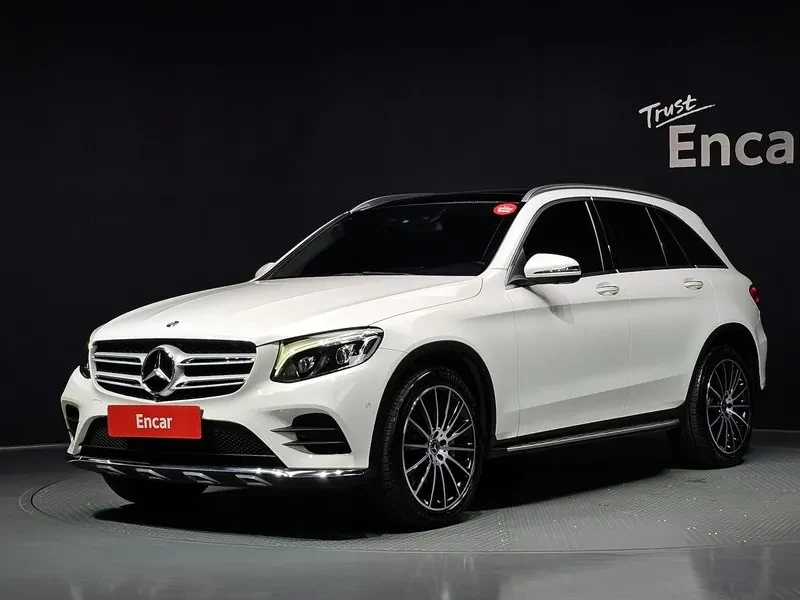 Mercedes-Benz GLC 300 4Matic Amg Line