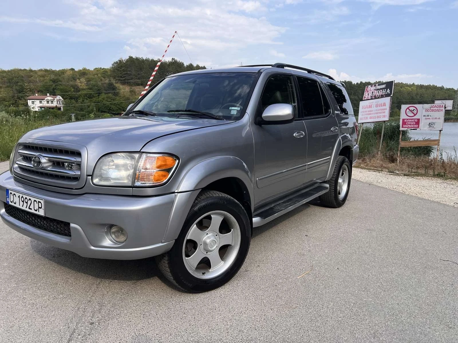 Toyota Sequoia 4, 7 V8 - изображение 2