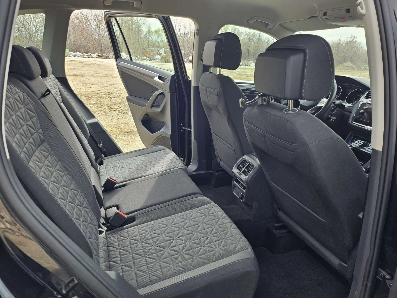 VW Tiguan  - изображение 9