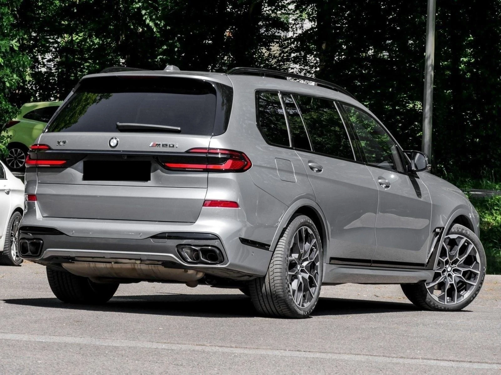 BMW X7 M60i CARBON B&W PANO HEAD UP 360  - изображение 3