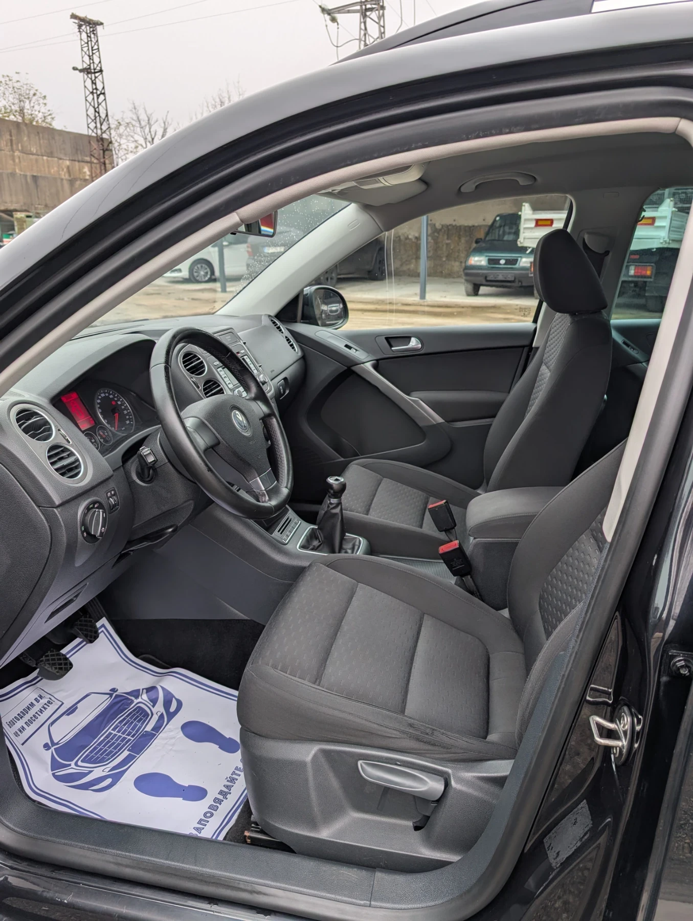 VW Tiguan 2.0 TDI 4x4 | Mobile.bg   8