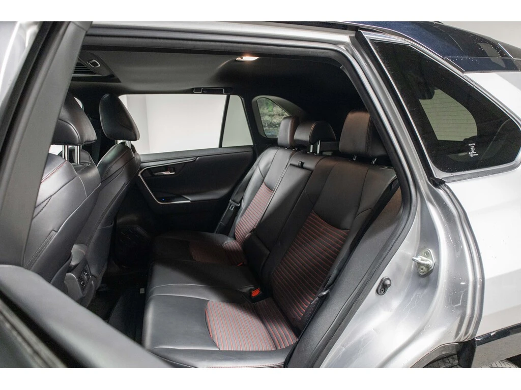 Toyota Rav4 Prime XSE| Fuel Sipper| Safety Certified | Mobile.bg � ����������� 12