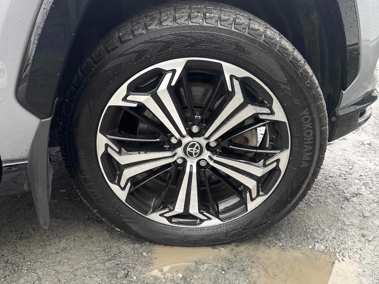 Toyota Rav4 2.5L 4cyl AWD, снимка 7 - Автомобили и джипове - 53814874