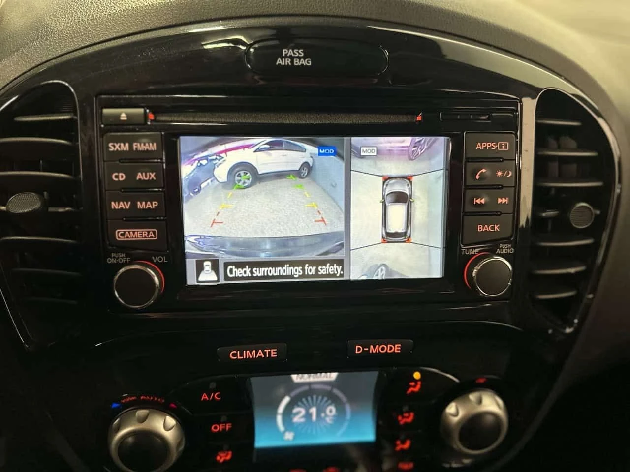 Nissan Juke * Base/Nismo * CARFAX * ЦЕНА ДО БГ, снимка 15 - Автомобили и джипове - 54594664