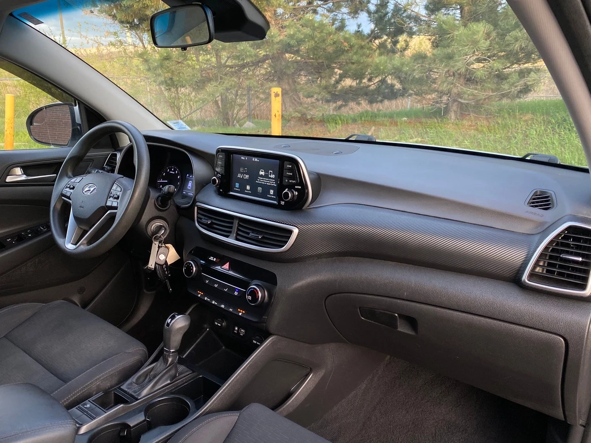 Hyundai Tucson AWD SE* ПОДГРЕВ* КАМЕРА* KEYLESS* 66k km, снимка 8 - Автомобили и джипове - 54648067