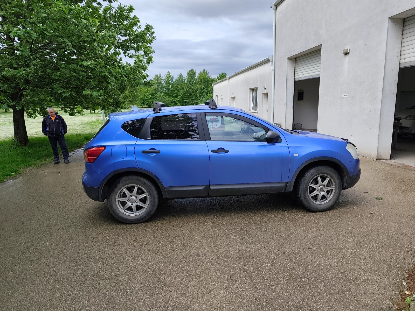 Nissan Qashqai, снимка 6 - Автомобили и джипове - 54649869