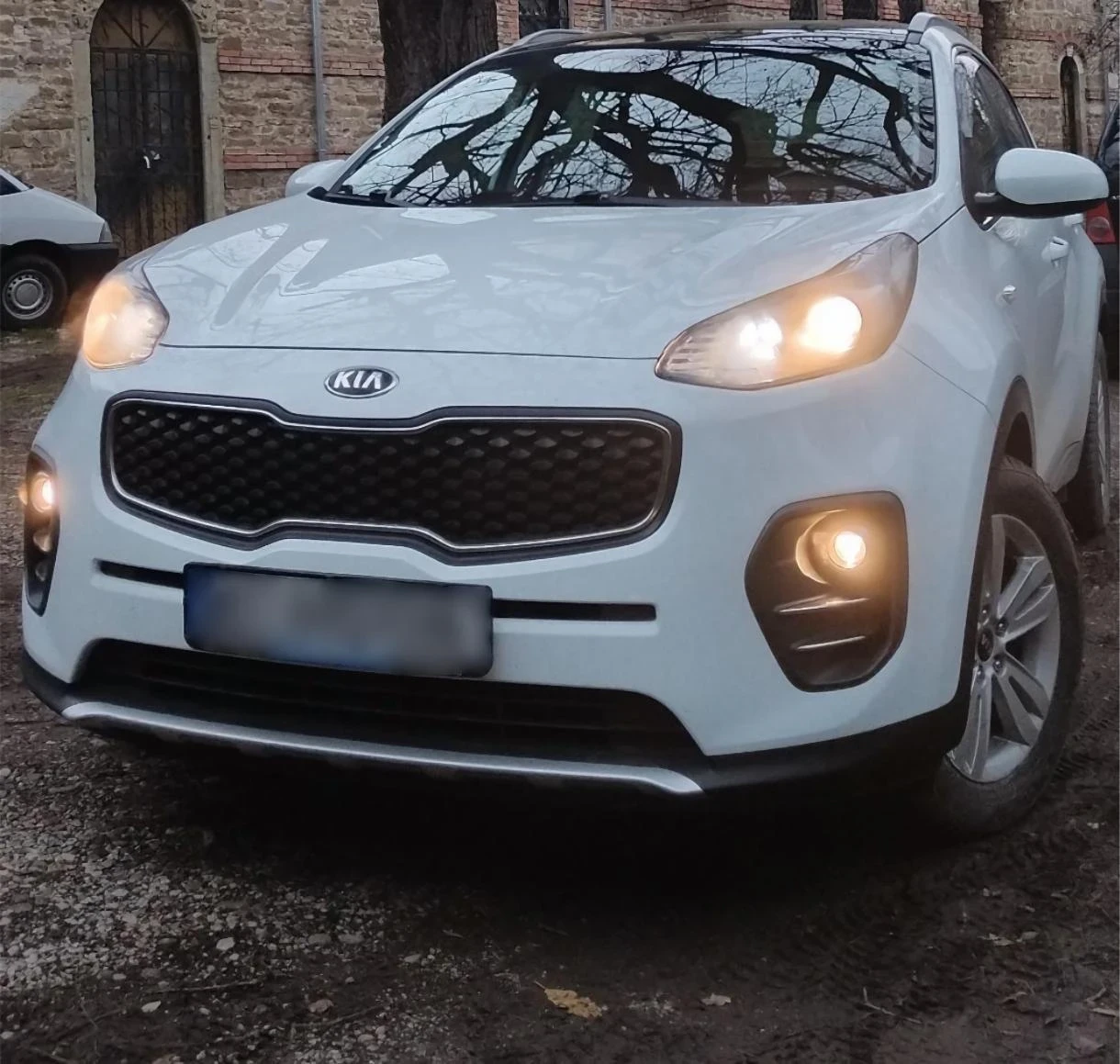 Kia Sportage, снимка 2 - Автомобили и джипове - 54905019