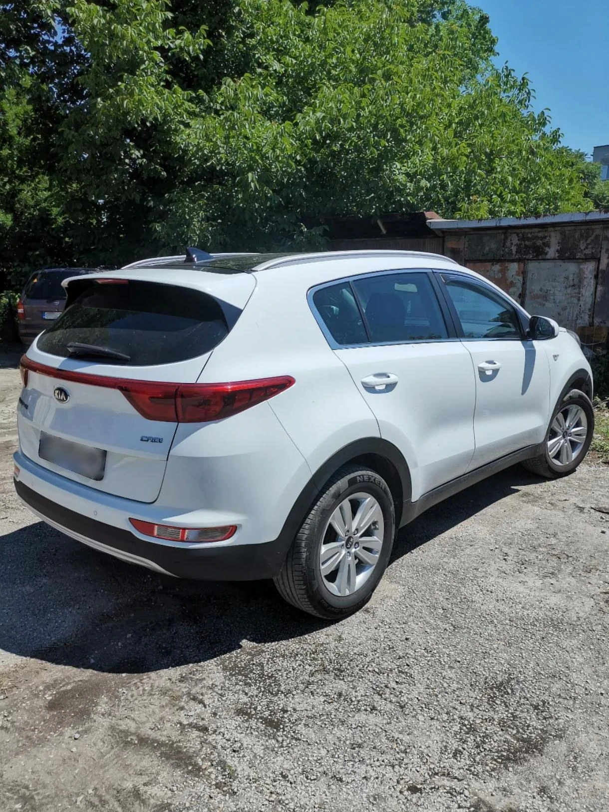 Kia Sportage, снимка 3 - Автомобили и джипове - 54905019