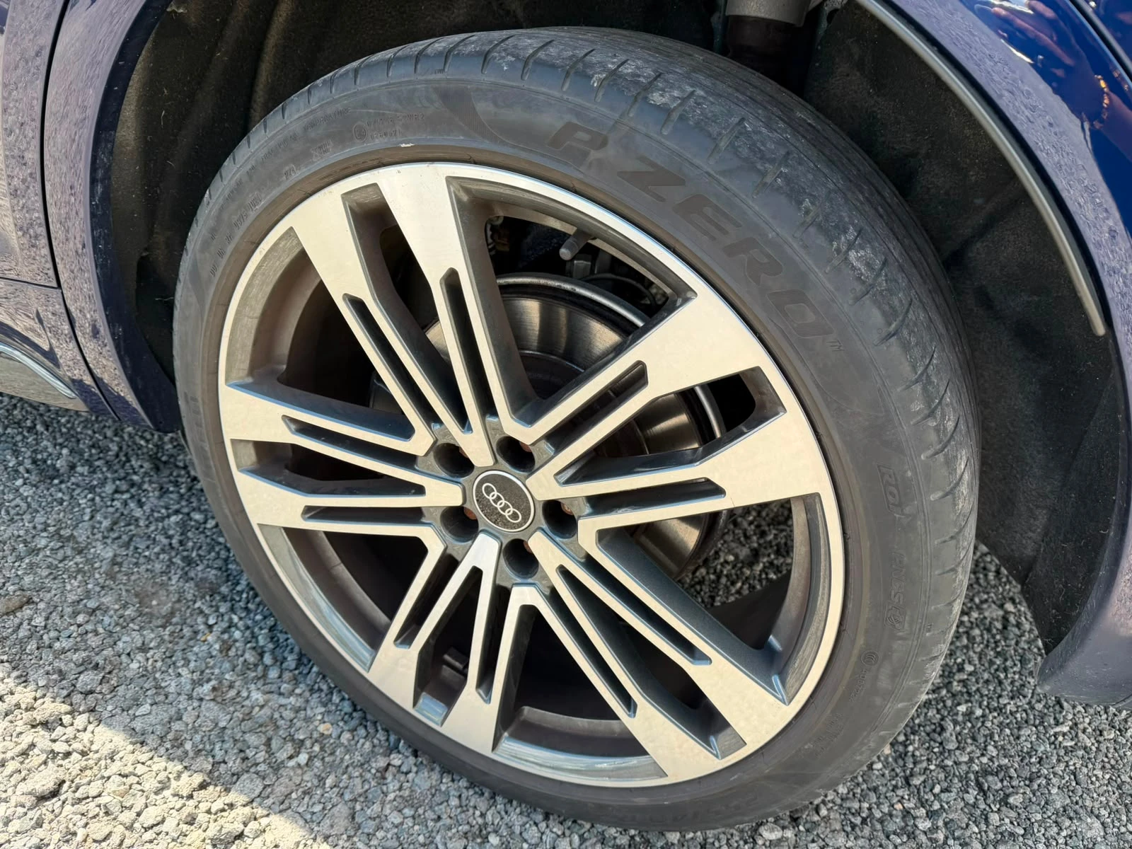 Audi SQ5 Technik/B&O/Pano/Distronic/360, снимка 8 - Автомобили и джипове - 54973007