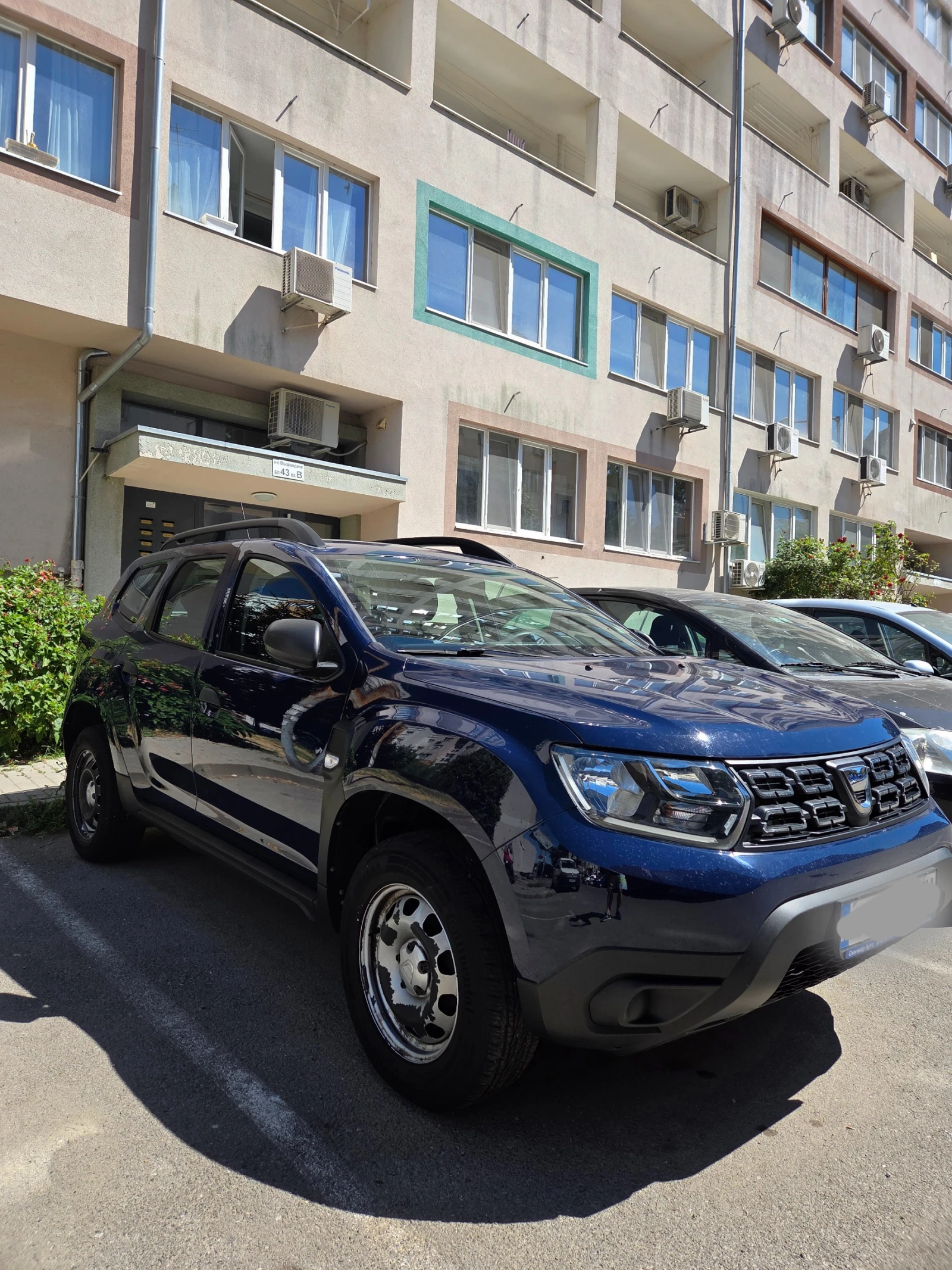 Dacia Duster, снимка 3 - Автомобили и джипове - 55178038
