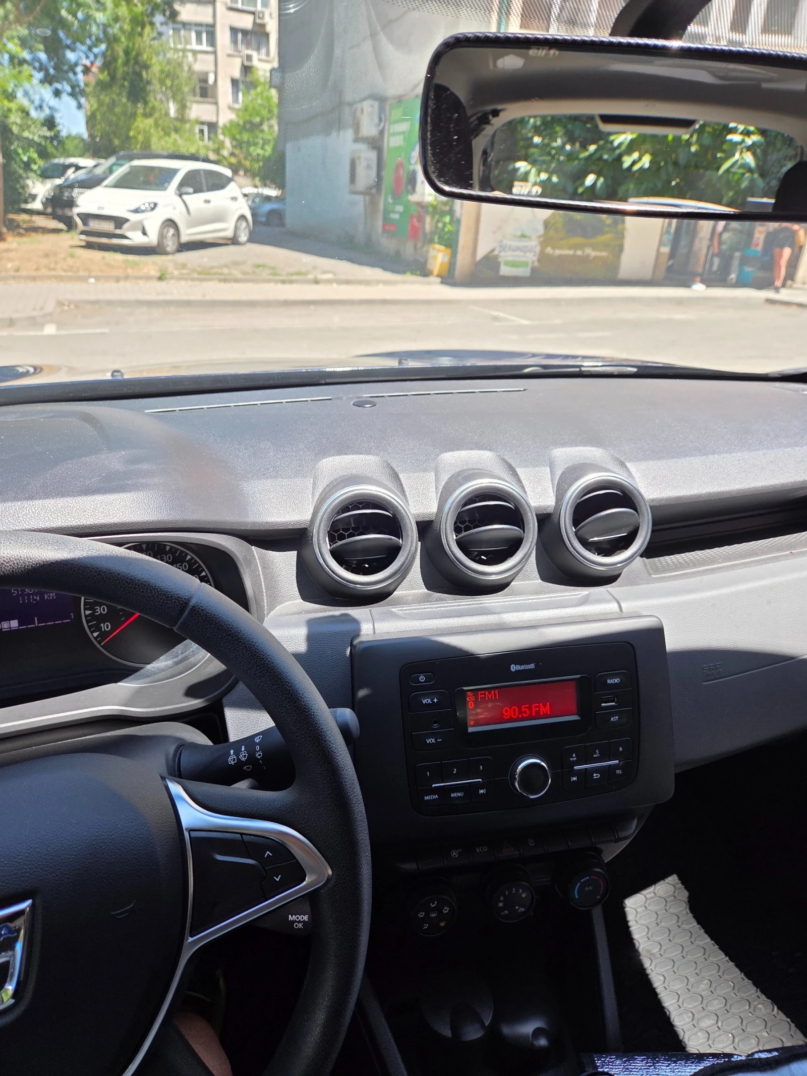 Dacia Duster, снимка 7 - Автомобили и джипове - 55178038