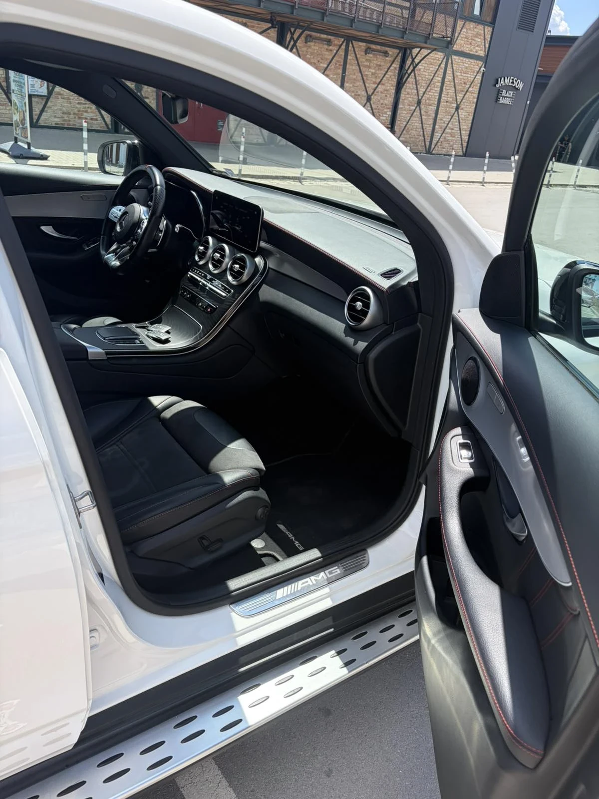 Mercedes-Benz GLC 43 AMG, снимка 15 - Автомобили и джипове - 55423467