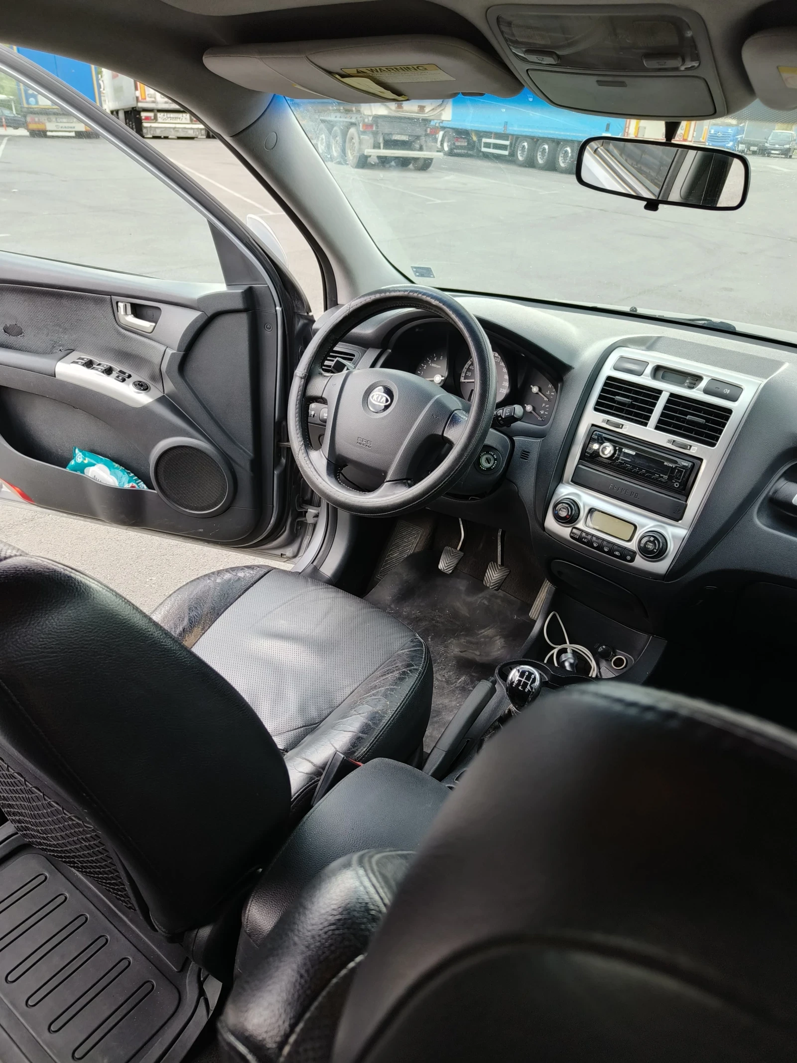 Kia Sportage 2000  куб, снимка 5 - Автомобили и джипове - 55536589