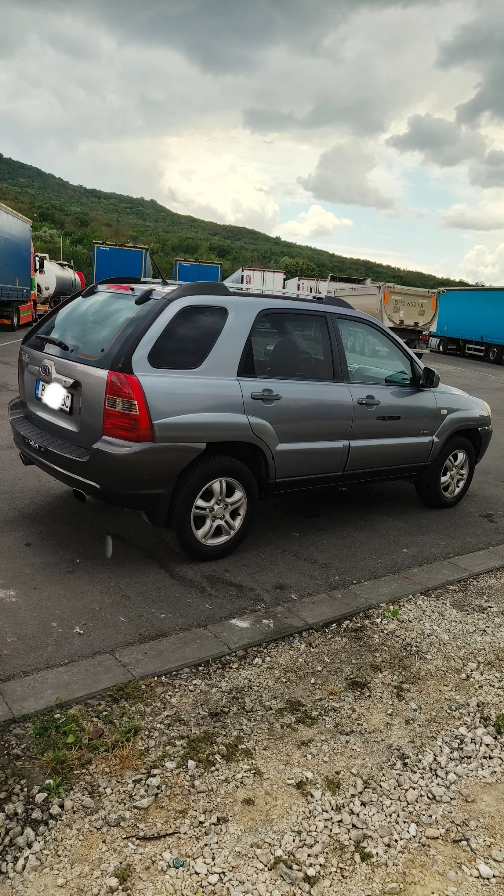 Kia Sportage 2000  куб, снимка 10 - Автомобили и джипове - 55536589