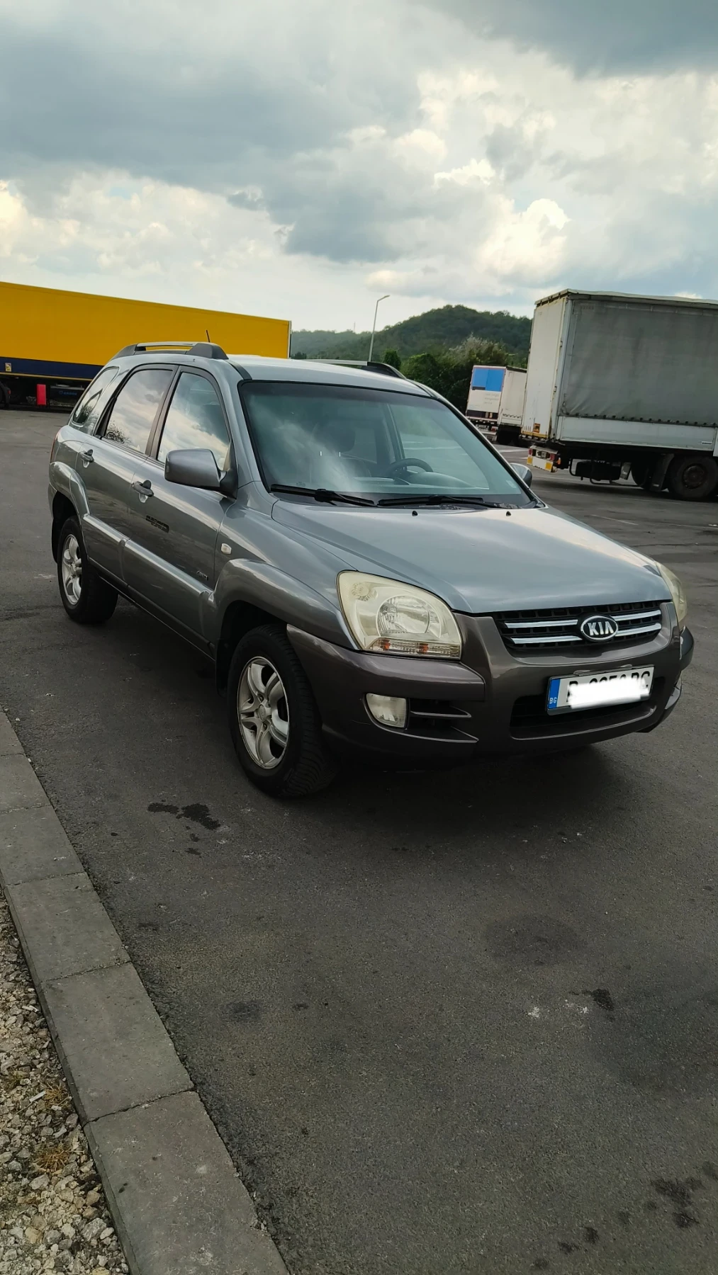 Kia Sportage 2000  куб, снимка 11 - Автомобили и джипове - 55536589