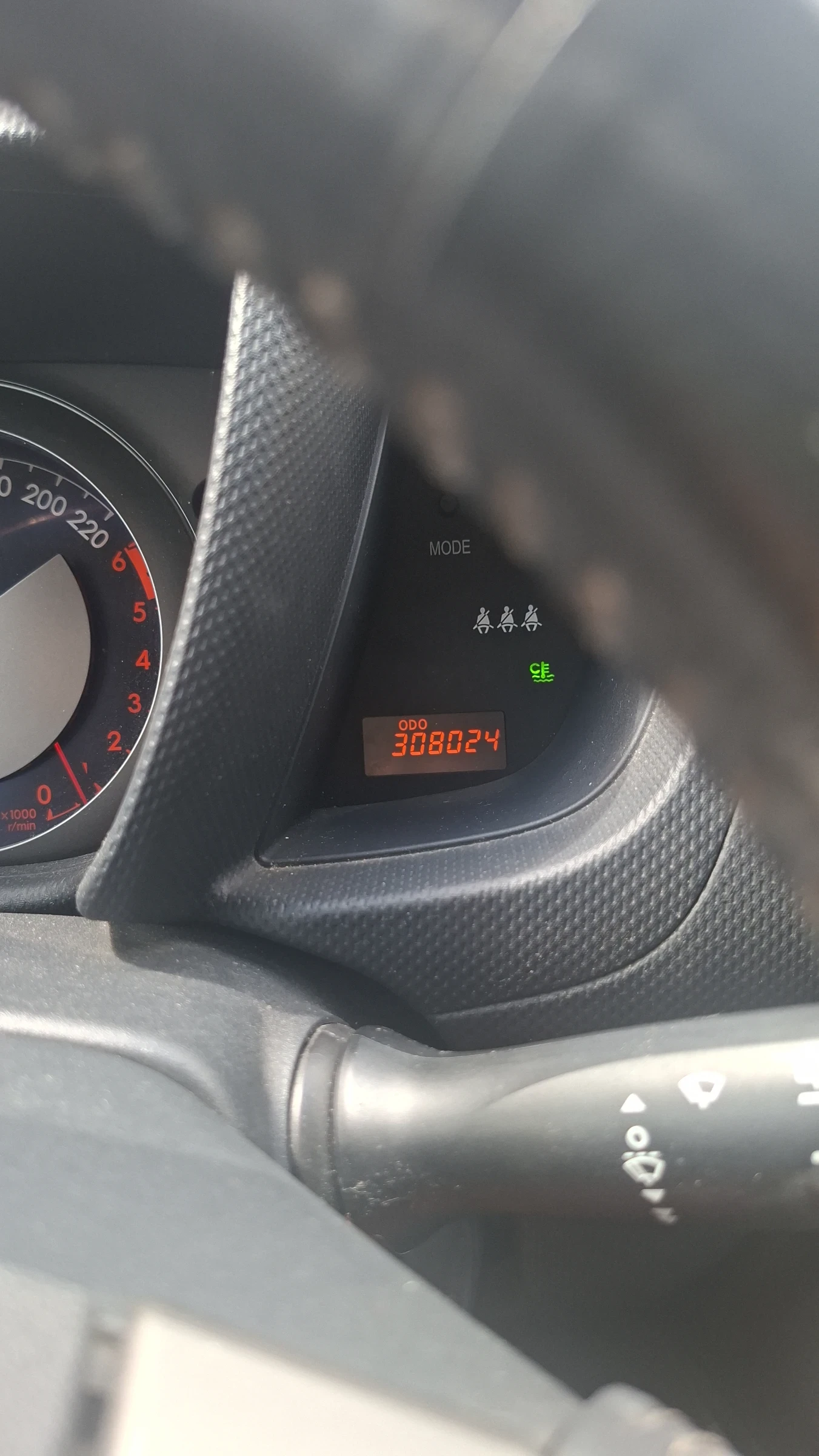 Toyota Urban Cruiser, снимка 9 - Автомобили и джипове - 55679486