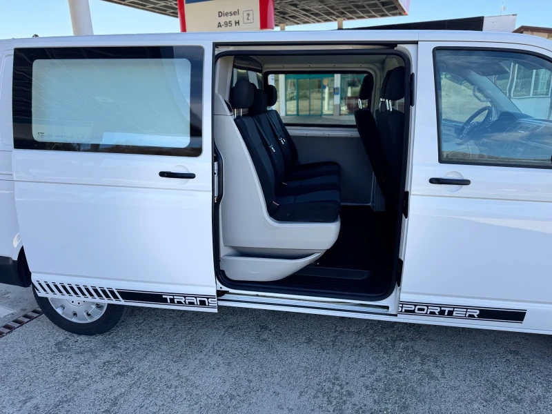 VW Transporter 2.0TDI 6 Местен, снимка 13 - Бусове и автобуси - 52645257