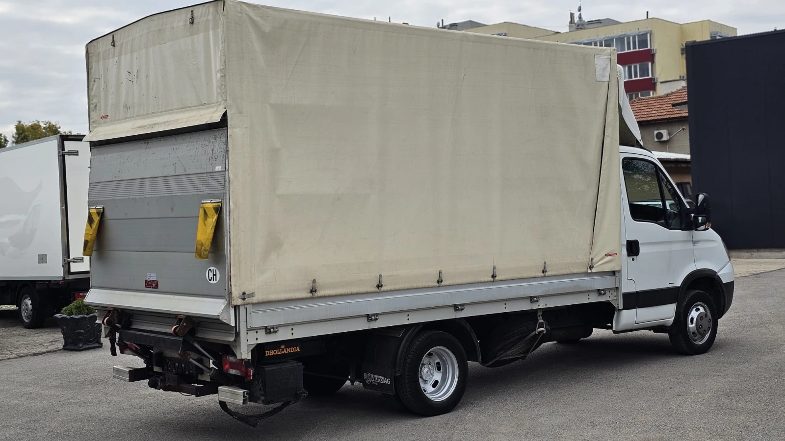 Iveco Daily 35c18 3.0D 6SP CH-П.БОРД-КЛИМА-СОБСВЕН ХОД-ЛИЗИНГ - изображение 6