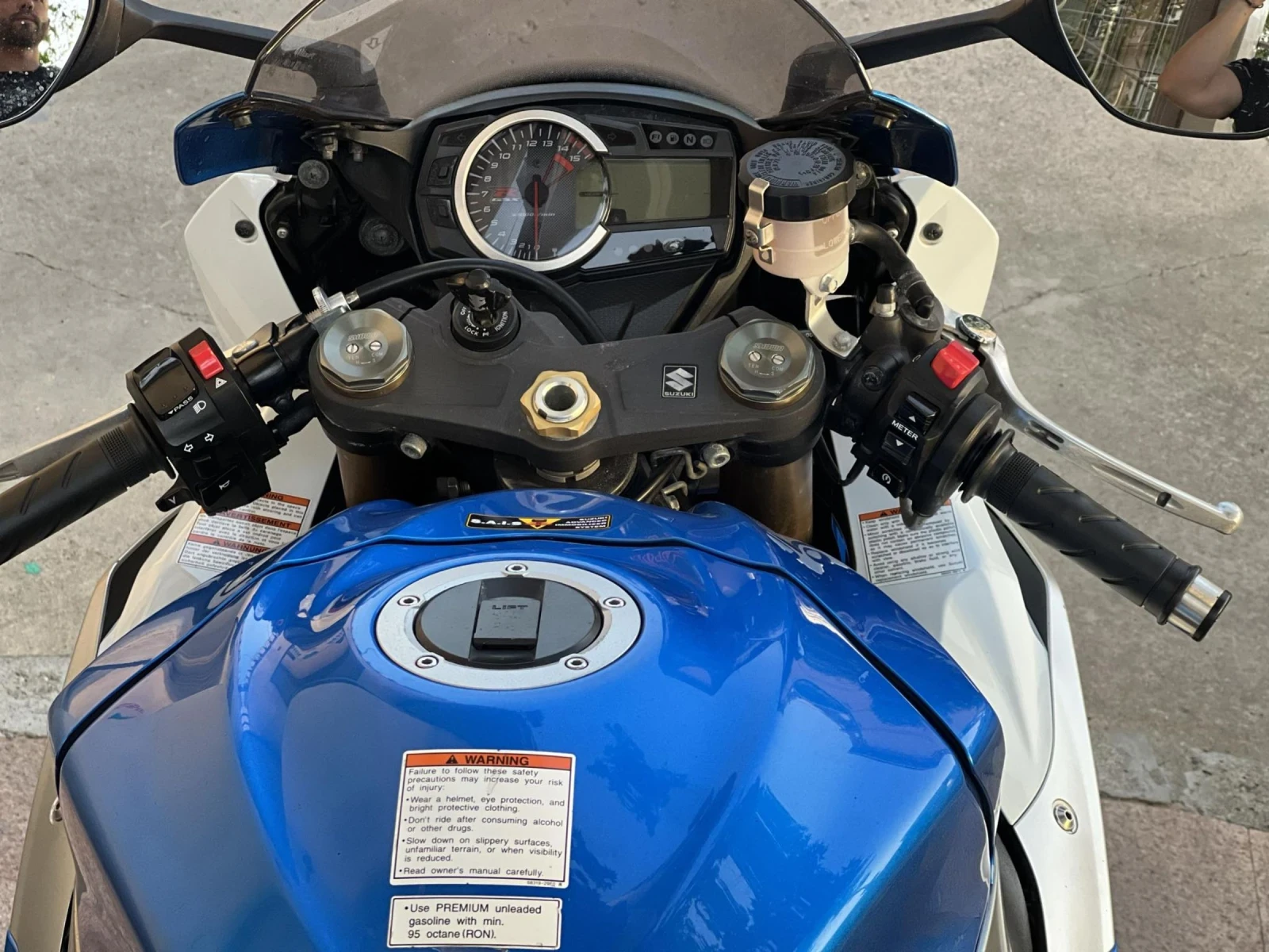 Suzuki Gsxr К9 gsxr1000  - изображение 10