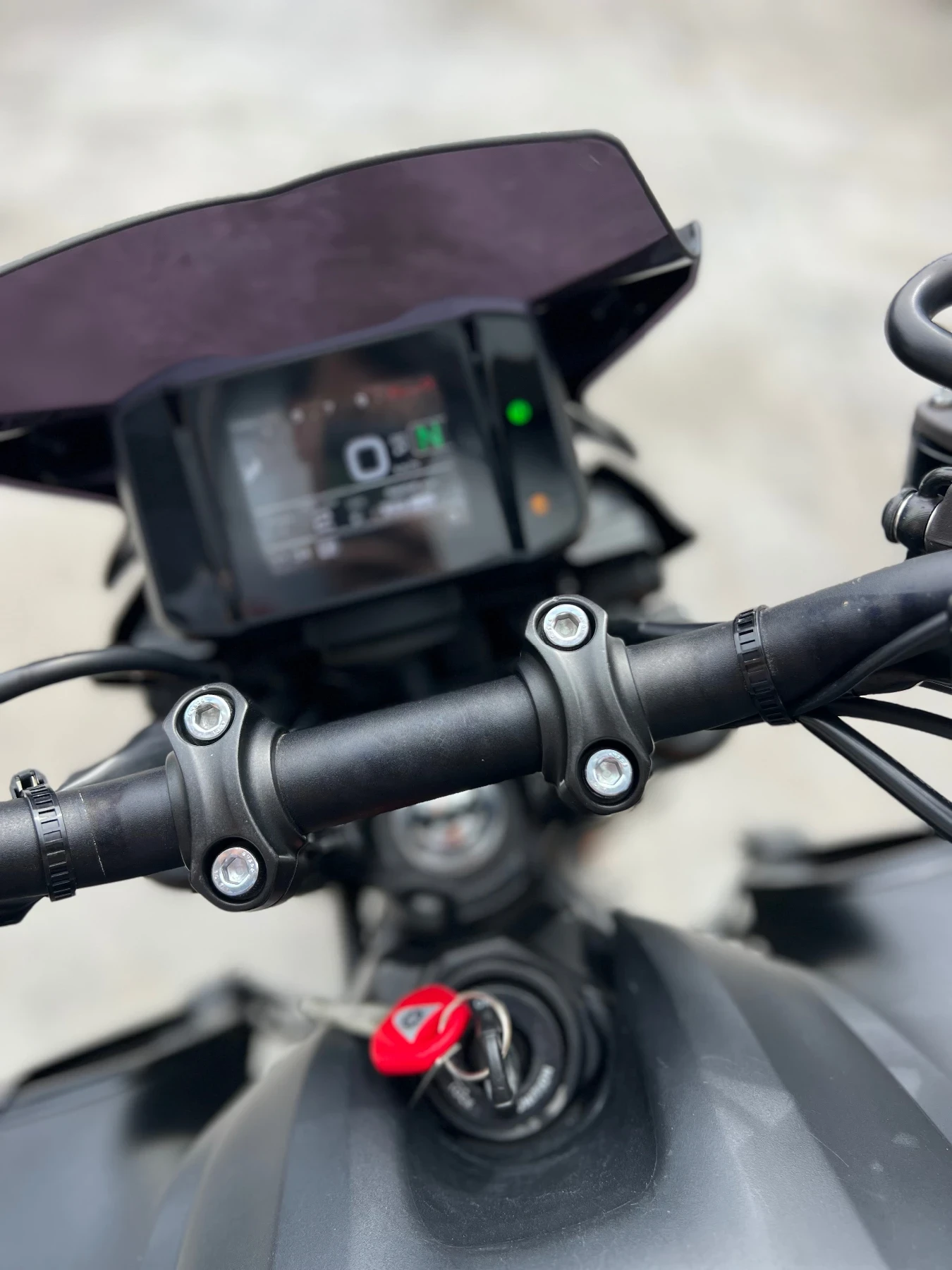 Yamaha Mt-09 SP Akrapovic - изображение 8