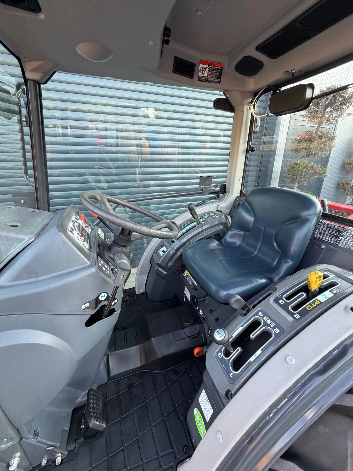 Трактор Mitsubishi GJ27 27кс. , снимка 5 - Селскостопанска техника - 55639653