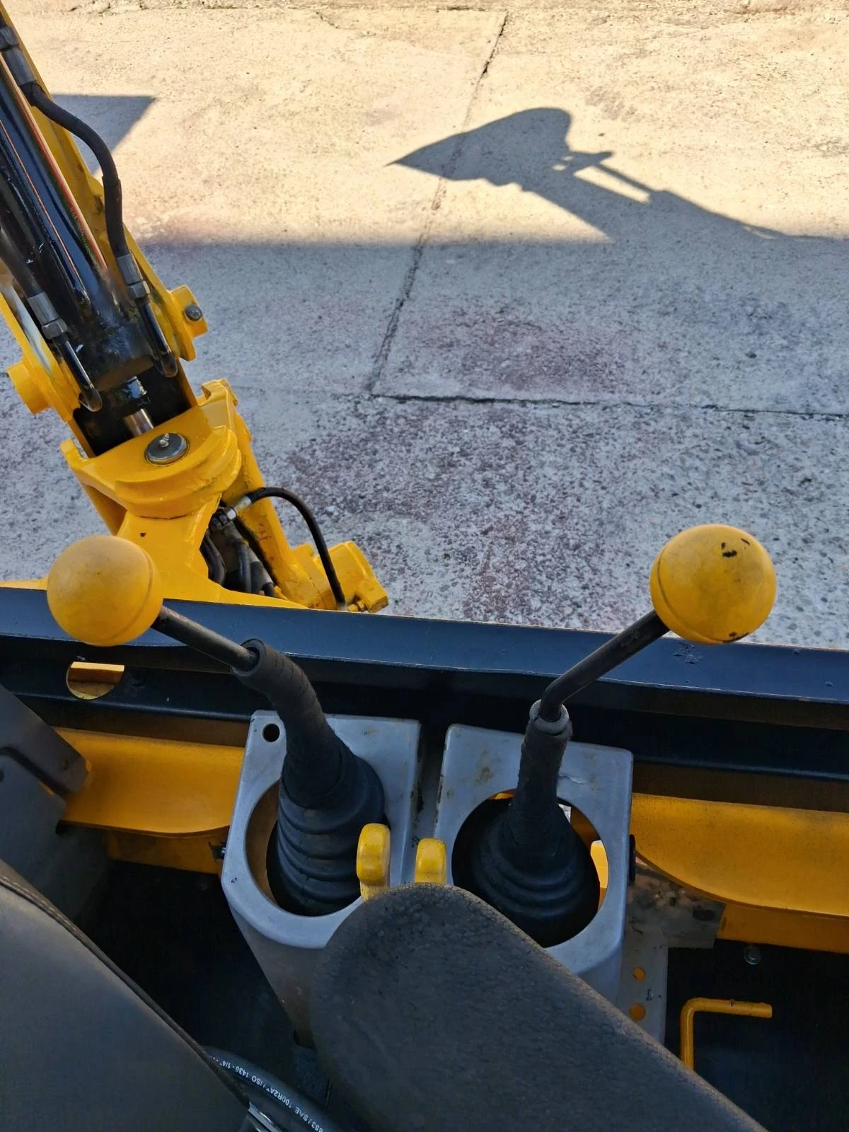 Багер JCB 1cx, снимка 7 - Индустриална техника - 55844203