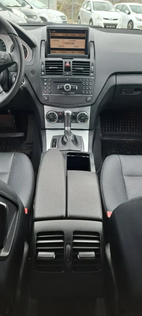 Mercedes-Benz C 280 V6 3.0i 231кс, нави, кожа, подгрев, снимка 11