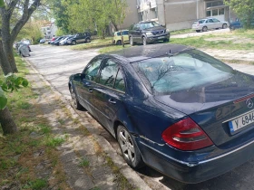 Mercedes-Benz E 320, снимка 3