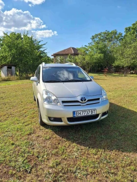 Toyota Corolla verso, снимка 11