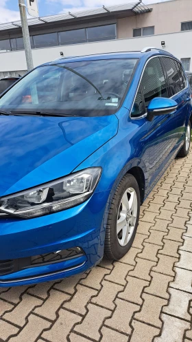 Обява за продажба на VW Touran Highline 2.00 TDI, DSG 6+ 1 ~52 299 лв. - изображение 1