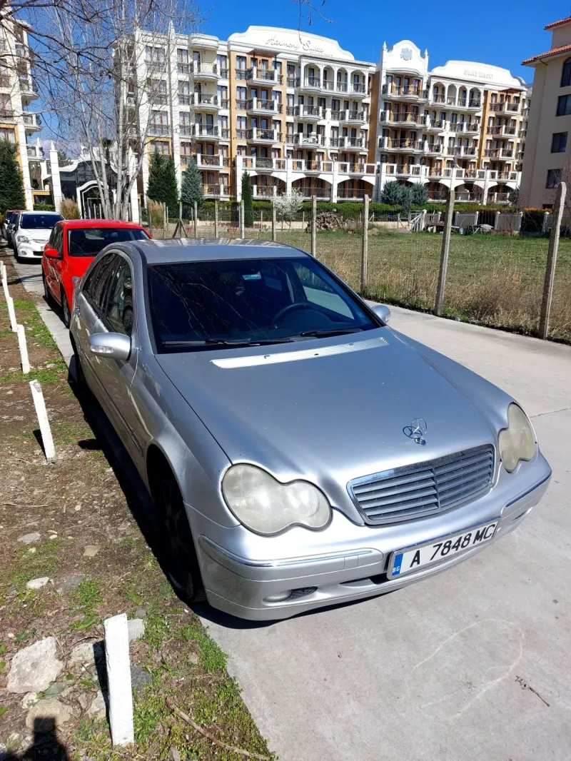 Mercedes-Benz C 220, снимка 10 - Автомобили и джипове - 47348248