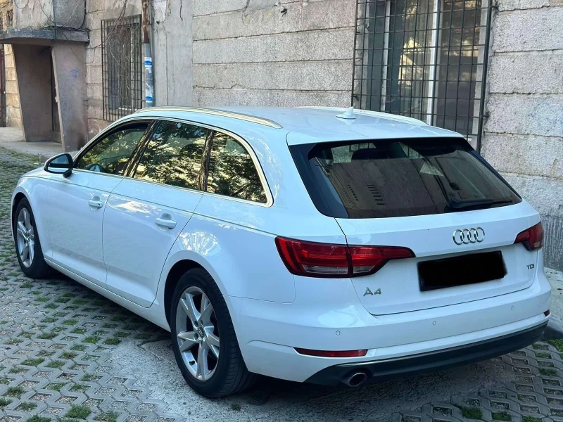 Audi A4, снимка 3 - Автомобили и джипове - 47486930