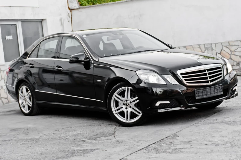 Mercedes-Benz E 350 CDI-AVANTGARDE-ПОДГРЕВ-NAVI-FULL LED-TOP, снимка 1 - Автомобили и джипове - 47932136