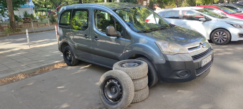 Citroen Berlingo, снимка 3 - Автомобили и джипове - 48070173