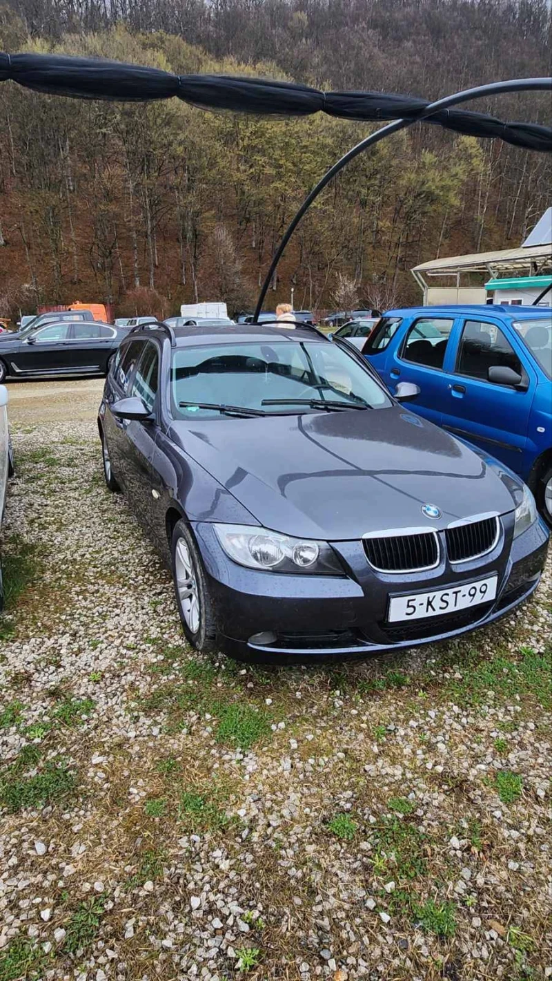 BMW 320, снимка 2 - Автомобили и джипове - 49567593