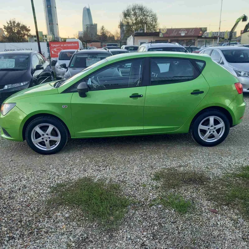 Seat Ibiza, снимка 4 - Автомобили и джипове - 52415309