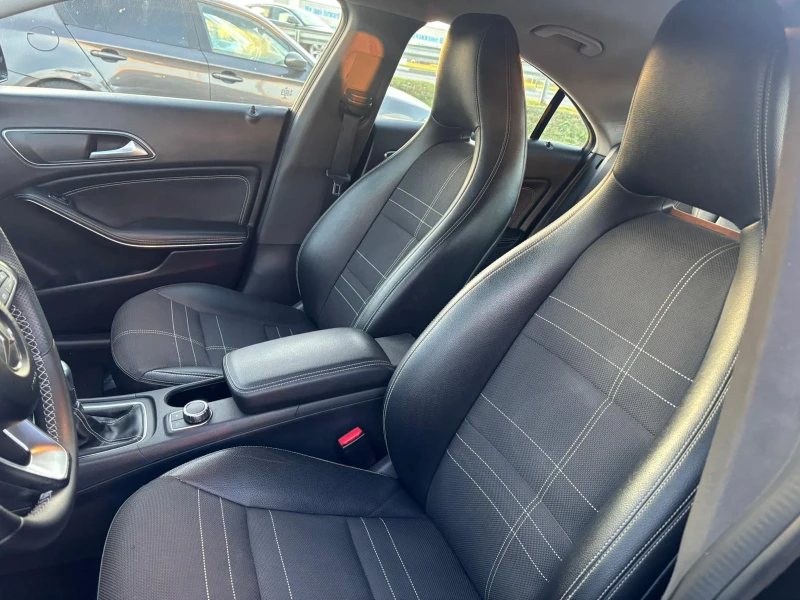 Mercedes-Benz CLA 200 2.2 cdi, снимка 13 - Автомобили и джипове - 52623413