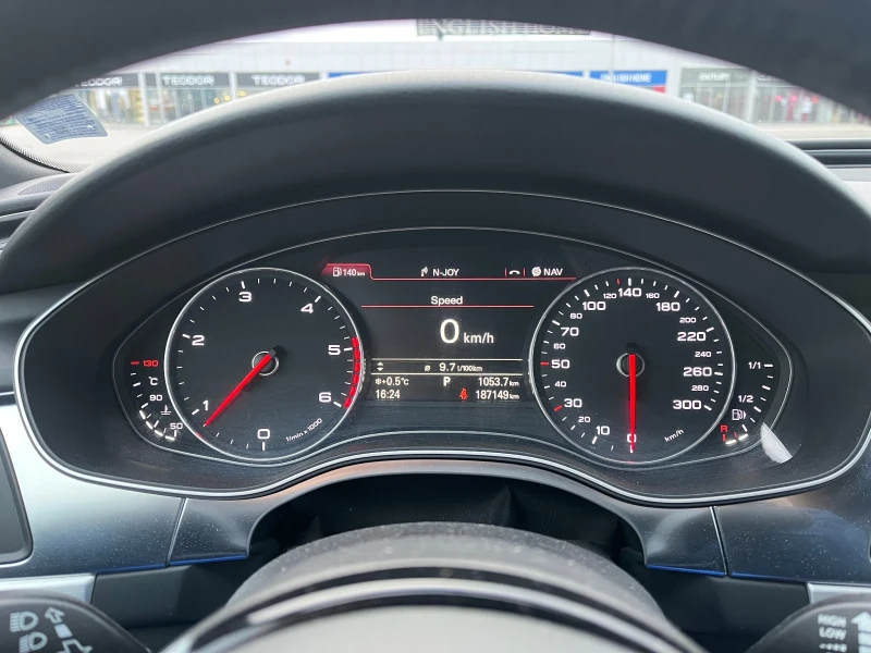 Audi A6 3.0 TDI Quatro, снимка 10 - Автомобили и джипове - 52948896