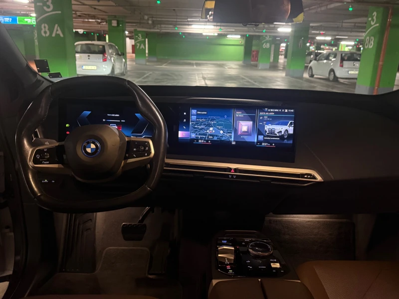 BMW iX 40, снимка 8 - Автомобили и джипове - 53272182