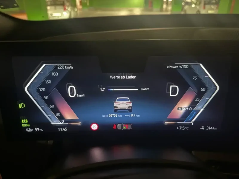 BMW iX 40, снимка 7 - Автомобили и джипове - 53272182