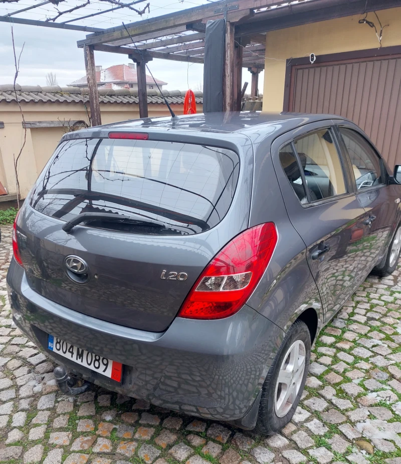 Hyundai I20, снимка 10 - Автомобили и джипове - 53578722