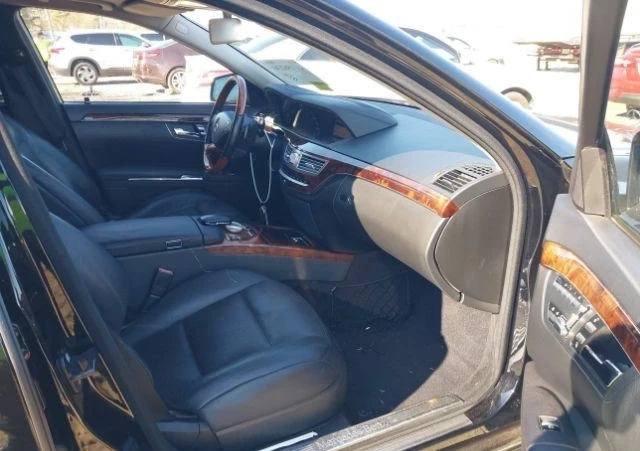 Mercedes-Benz S 550, снимка 11 - Автомобили и джипове - 48728439