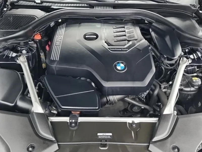 BMW 520 I M SPORTS, снимка 6 - Автомобили и джипове - 55278236