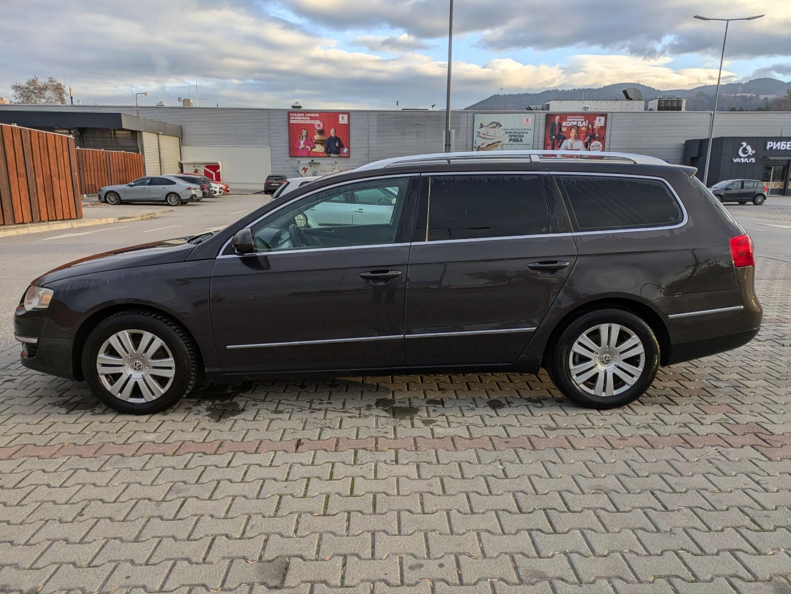 VW Passat 2.0 TDI 140 к.с. - изображение 4