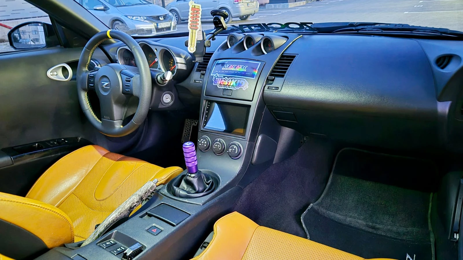 Nissan 350z  - изображение 10