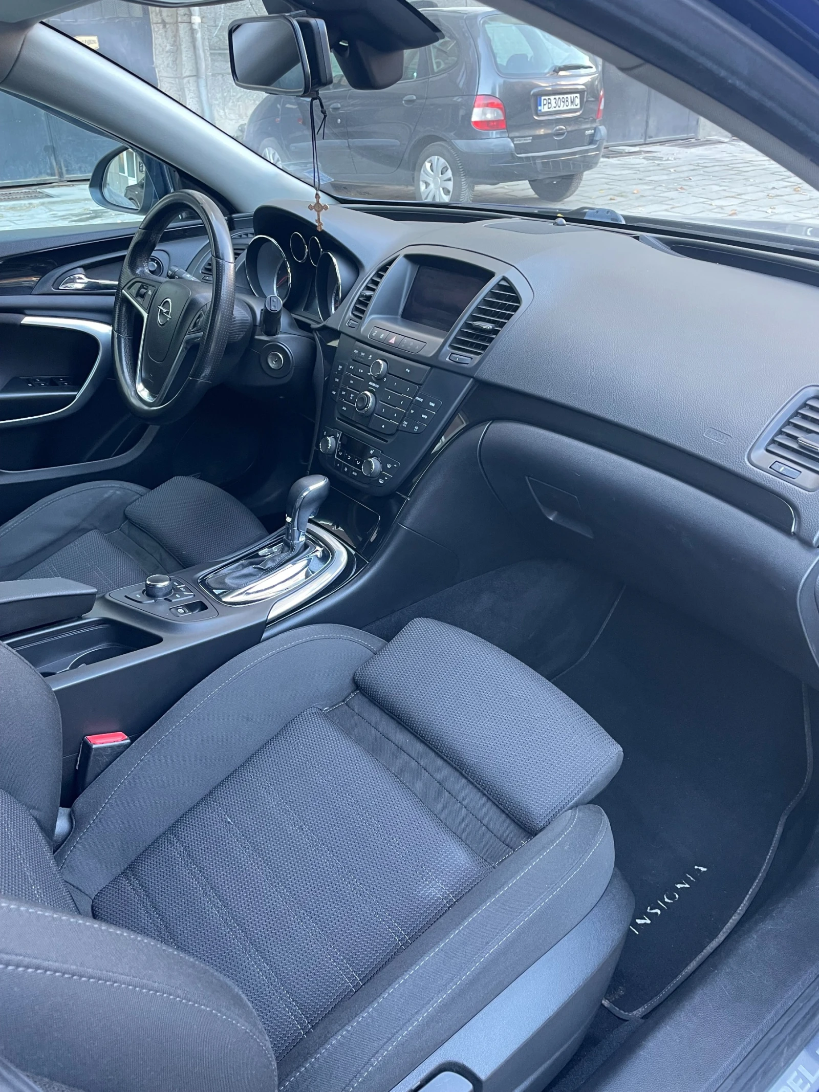 Opel Insignia 2.0CDTI - изображение 6