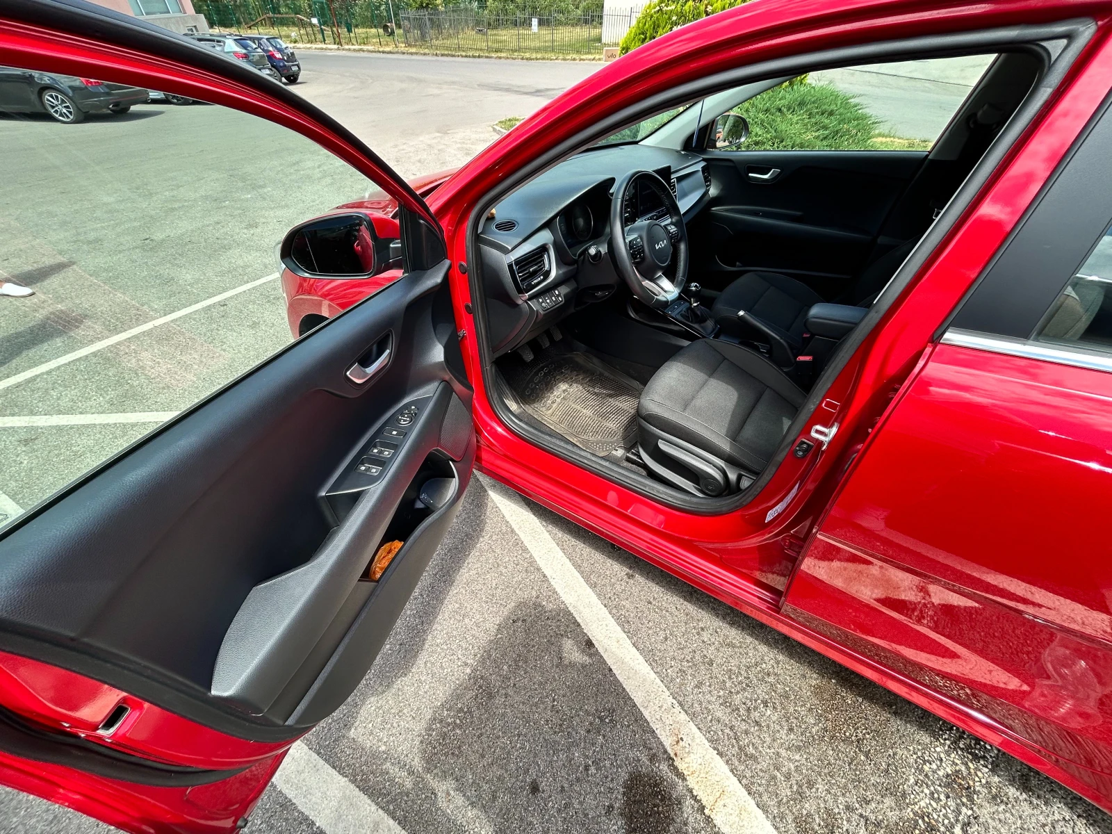 Kia Rio 1.2i LX - изображение 6