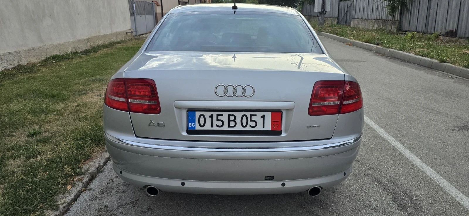 Audi A8 4 2i, 220х.км - изображение 3