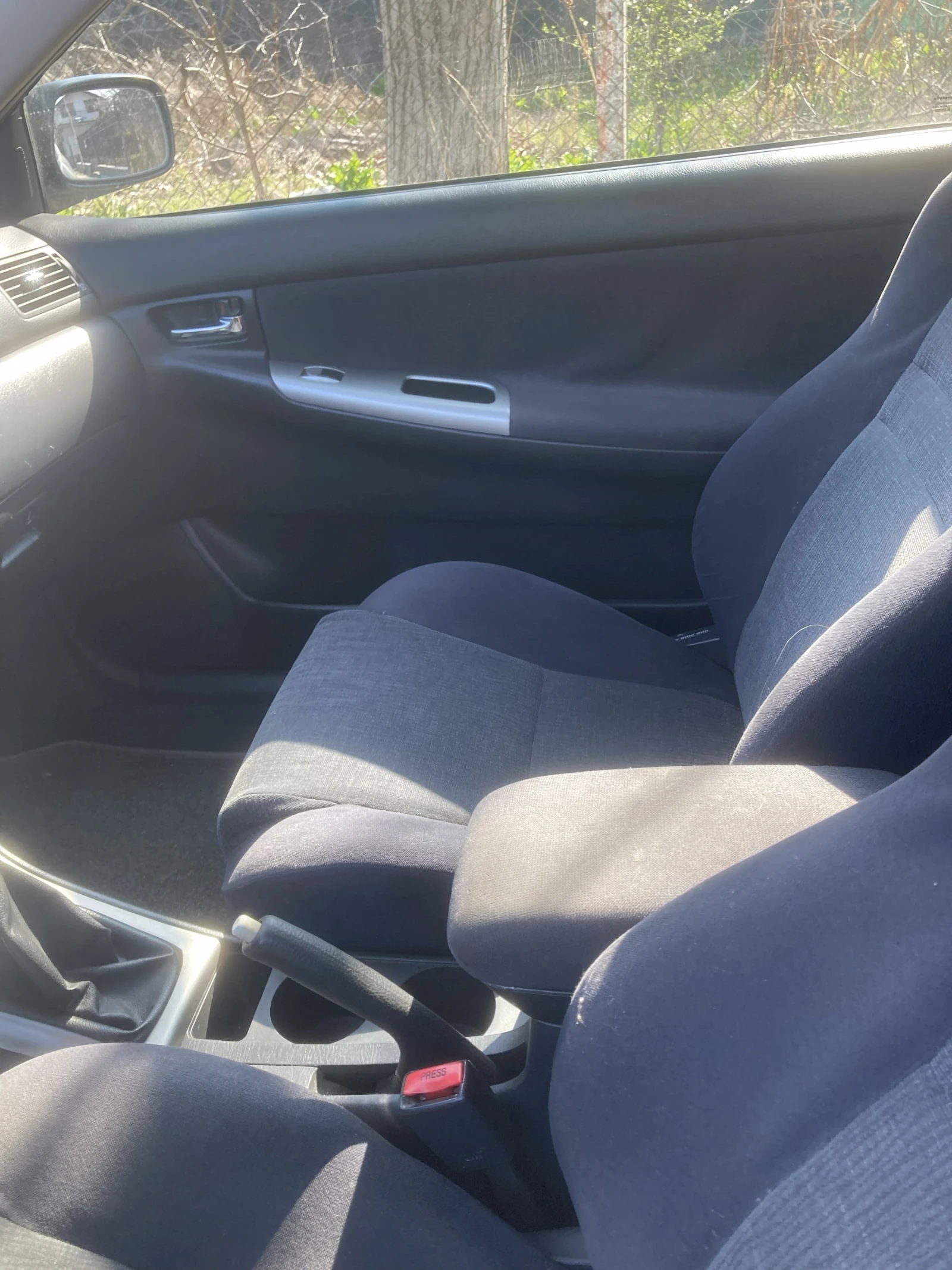 Toyota Corolla E12 - изображение 7